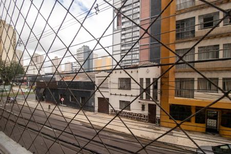 Vista da Sala de apartamento para alugar com 3 quartos, 94m² em Centro, Curitiba