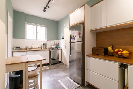 Apartamento para alugar com 94m², 3 quartos e sem vagaCozinha - Armários