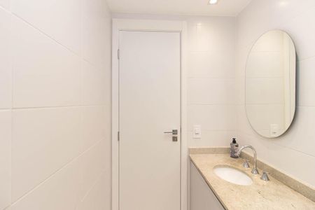 Apartamento à venda com 80m², 2 quartos e 1 vagaBanheiro Social