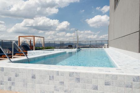 Apartamento à venda com 80m², 2 quartos e 1 vagaÁrea comum - Piscina