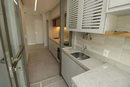 Apartamento para alugar com 78m², 2 quartos e 1 vagaÁrea de Serviço