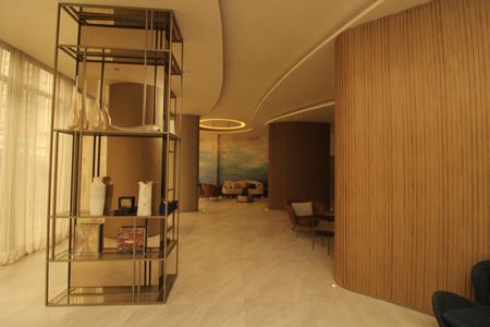 Apartamento para alugar com 78m², 2 quartos e 1 vagaHall social