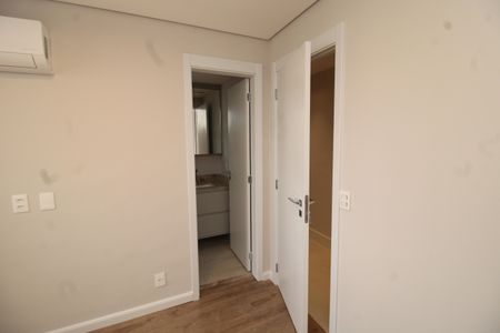 Apartamento para alugar com 78m², 2 quartos e 1 vagaSuíte 1