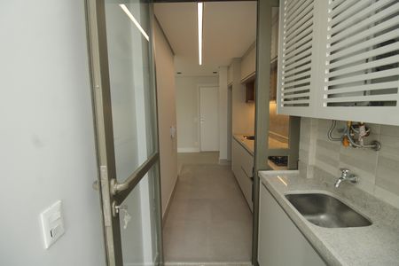Apartamento para alugar com 78m², 2 quartos e 1 vagaÁrea de Serviço
