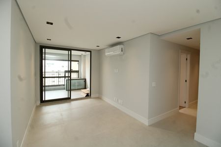 Apartamento para alugar com 78m², 2 quartos e 1 vagaSala