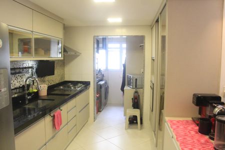 Apartamento à venda com 122m², 3 quartos e 4 vagasCozinha