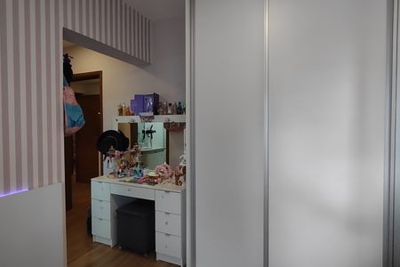 Apartamento à venda com 122m², 3 quartos e 4 vagasSuíte 2