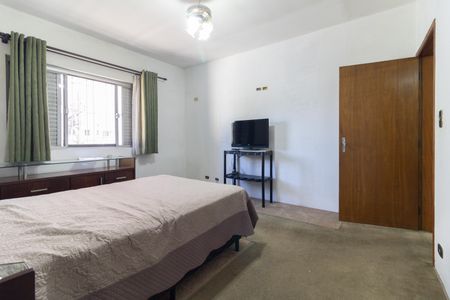 Casa à venda com 165m², 3 quartos e 2 vagas Casa à venda com 165m², 3 quartos e 2 vagasSuíte