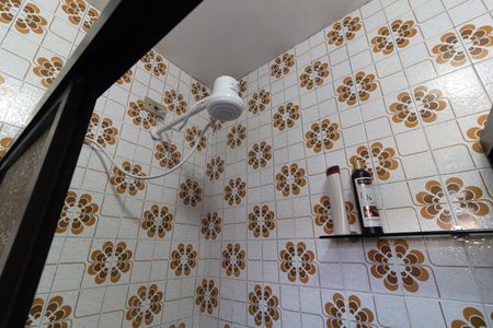 Casa à venda com 165m², 3 quartos e 2 vagas Casa à venda com 165m², 3 quartos e 2 vagasBanheiro Social
