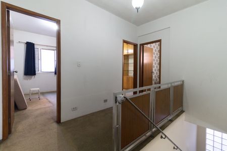 Casa à venda com 165m², 3 quartos e 2 vagas Casa à venda com 165m², 3 quartos e 2 vagasCorredor
