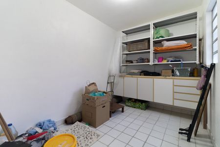 Casa à venda com 165m², 3 quartos e 2 vagas Casa à venda com 165m², 3 quartos e 2 vagasQuarto de Serviço