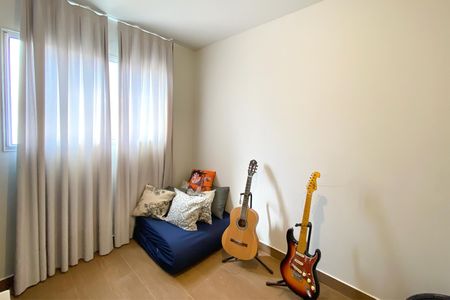 Apartamento à venda com 65m², 3 quartos e 1 vagaQuarto 2