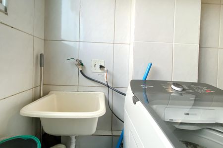 Apartamento à venda com 65m², 3 quartos e 1 vagaÁrea de Serviço