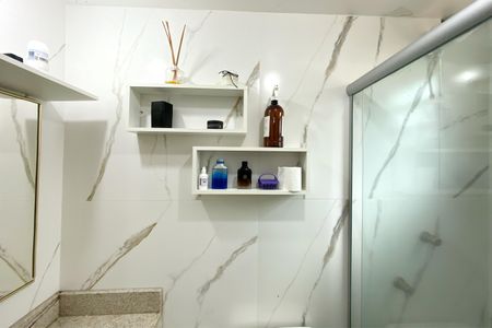 Apartamento à venda com 65m², 3 quartos e 1 vagaBanheiro da Suíte 1