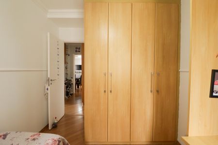 Apartamento à venda com 92m², 3 quartos e 2 vagas Apartamento à venda com 92m², 3 quartos e 2 vagasQuarto 2