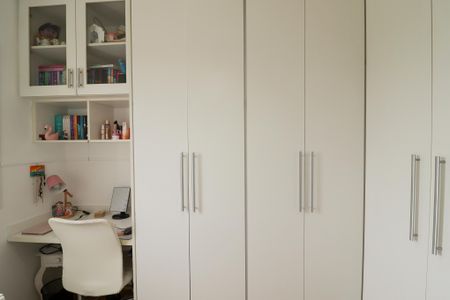 Apartamento à venda com 92m², 3 quartos e 2 vagas Apartamento à venda com 92m², 3 quartos e 2 vagasQuarto 1