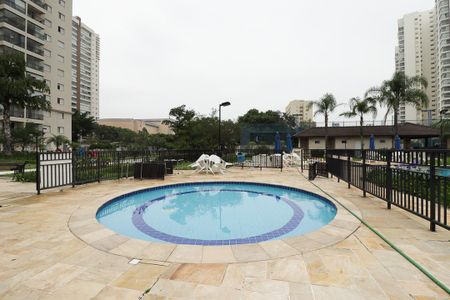 Apartamento à venda com 92m², 3 quartos e 2 vagasPiscina