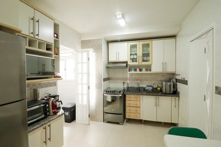 Apartamento à venda com 92m², 3 quartos e 2 vagas Apartamento à venda com 92m², 3 quartos e 2 vagasCozinha