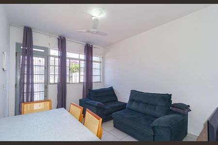 Sala de casa à venda com 2 quartos, 127m² em Jardim Analia Franco, São Paulo