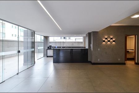 Apartamento à venda com 113m², 4 quartos e 2 vagasÁrea comum - Salão de festas