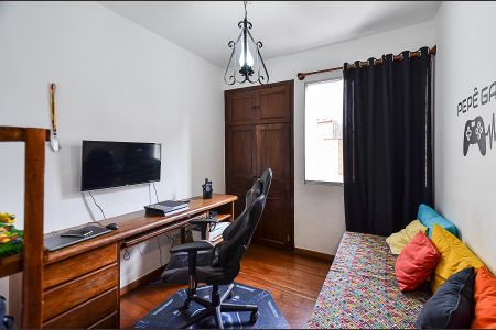Apartamento à venda com 113m², 4 quartos e 2 vagasQuarto 2