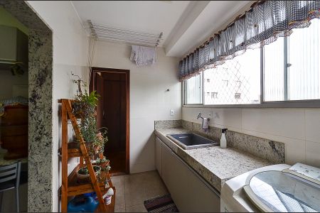 Apartamento à venda com 113m², 4 quartos e 2 vagasÁrea de Serviço