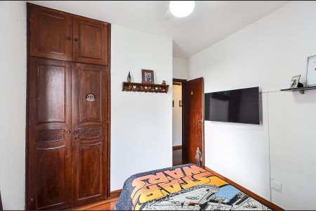 Apartamento à venda com 113m², 4 quartos e 2 vagasQuarto 3