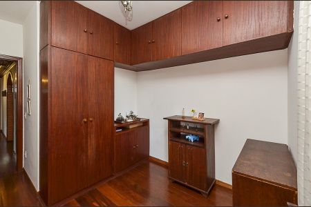 Apartamento à venda com 113m², 4 quartos e 2 vagasQuarto 1
