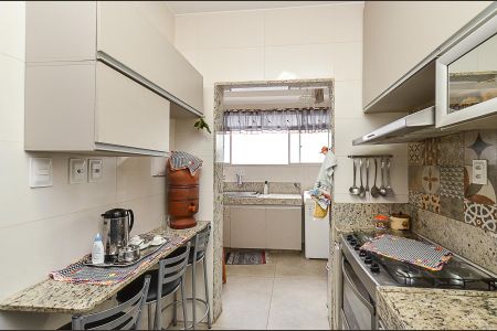 Apartamento à venda com 113m², 4 quartos e 2 vagasCozinha