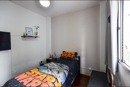 Apartamento à venda com 113m², 4 quartos e 2 vagasQuarto 3