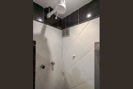 Apartamento para alugar com 65m², 2 quartos e 1 vagaBanheiro da Suíte