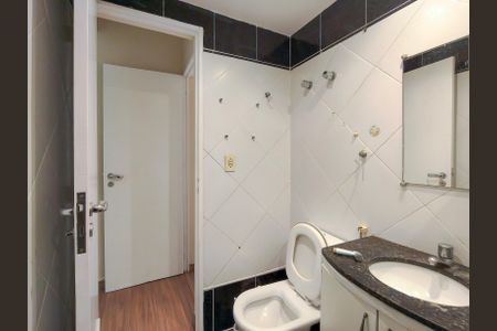 Apartamento para alugar com 65m², 2 quartos e 1 vagaBanheiro da Suíte