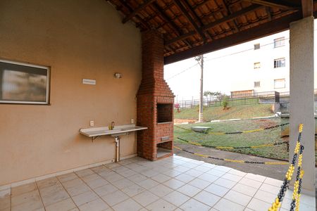 Apartamento para alugar com 50m², 2 quartos e 1 vagaÁrea Comum