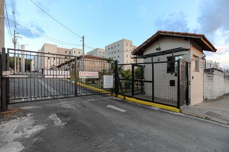 Apartamento para alugar com 50m², 2 quartos e 1 vagaFachada