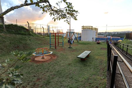 Apartamento para alugar com 50m², 2 quartos e 1 vagaÁrea Comum