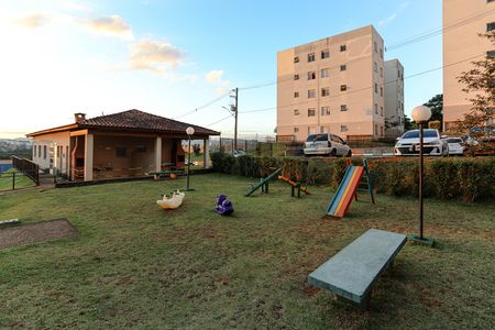 Apartamento para alugar com 50m², 2 quartos e 1 vagaÁrea Comum