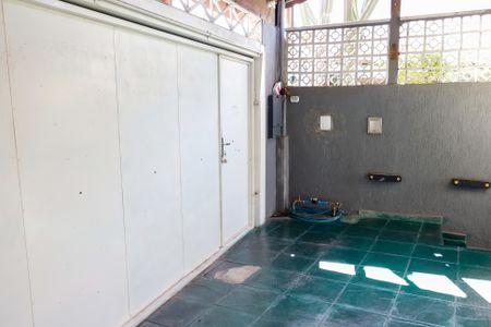 Casa à venda com 120m², 3 quartos e 1 vagaGaragem