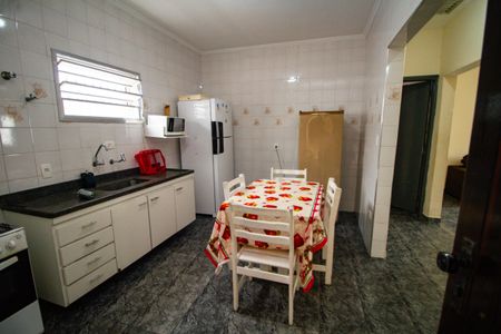 Casa para alugar com 172m², 2 quartos e 3 vagasCozinha