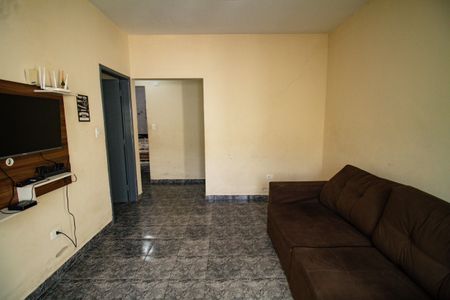 Casa para alugar com 172m², 2 quartos e 3 vagasSala