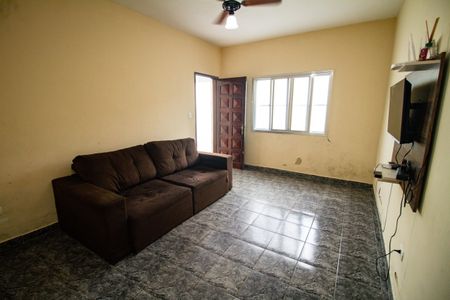 Casa para alugar com 172m², 2 quartos e 3 vagasSala