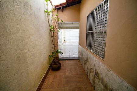 Casa para alugar com 172m², 2 quartos e 3 vagasQuintal