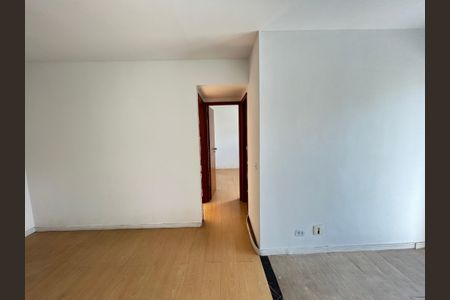 Apartamento para alugar com 55m², 2 quartos e 1 vagaCorredor