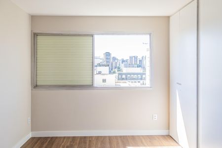 Apartamento à venda com 120m², 3 quartos e 1 vagaQuarto 2
