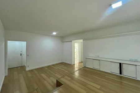 Apartamento para alugar com 3 quartos, 120m² em Gávea, Rio de Janeiro