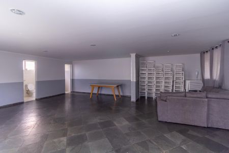 Apartamento para alugar com 57m², 2 quartos e 1 vaga Apartamento para alugar com 57m², 2 quartos e 1 vagaÁrea comum - Salão de festas