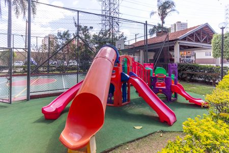 Apartamento para alugar com 57m², 2 quartos e 1 vaga Apartamento para alugar com 57m², 2 quartos e 1 vagaÁrea comum - Playground