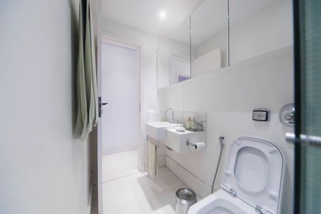 Apartamento à venda com 101m², 2 quartos e 2 vagasBanheiro Social
