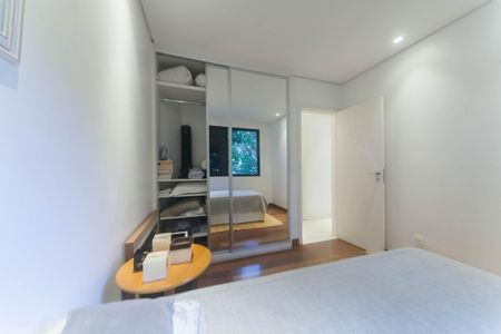 Apartamento à venda com 101m², 2 quartos e 2 vagasquarto 1