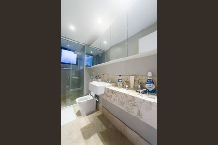 Apartamento à venda com 101m², 2 quartos e 2 vagassuite 