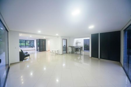 Apartamento à venda com 101m², 2 quartos e 2 vagasÁrea comum - Salão de festas